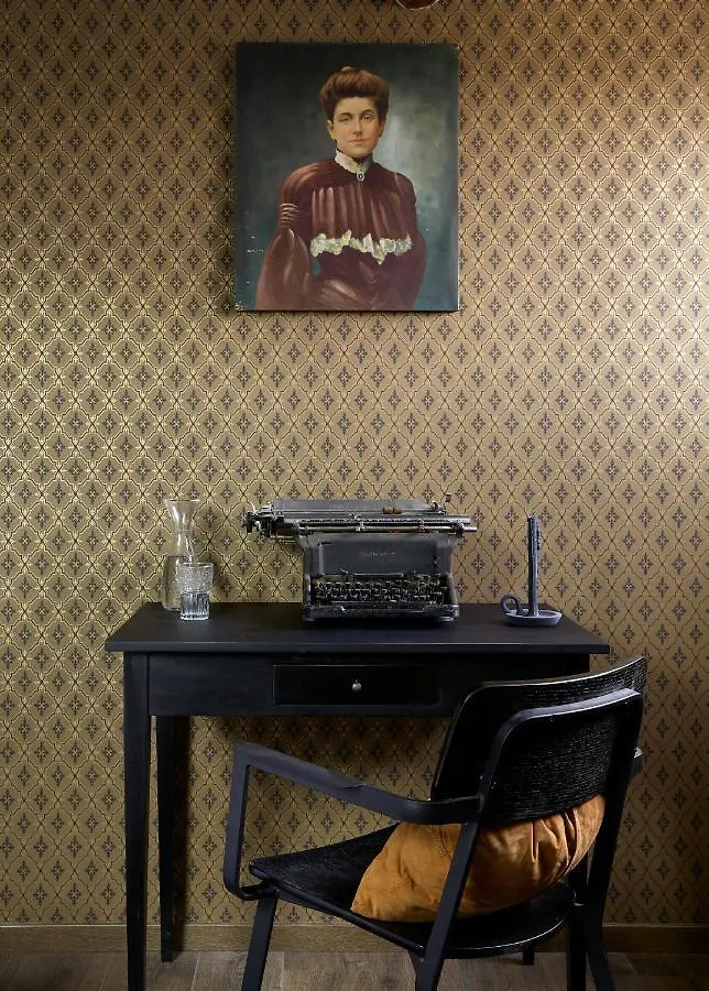 ***  Le Boutik Hotel Annecy France